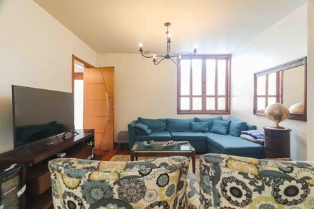 Sala de casa à venda com 2 quartos, 125m² em Ferreira, São Paulo