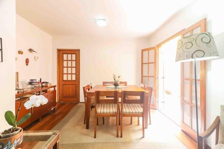 Casa à venda com 125m², 2 quartos e 2 vagasSala de jantar