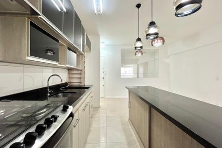 Apartamento à venda com 72m², 2 quartos e 2 vagas Apartamento à venda com 72m², 2 quartos e 2 vagasCozinha