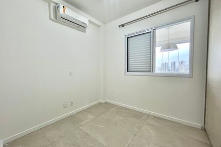 Apartamento à venda com 72m², 2 quartos e 2 vagas Apartamento à venda com 72m², 2 quartos e 2 vagasQuarto 1