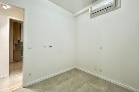 Apartamento à venda com 72m², 2 quartos e 2 vagas Apartamento à venda com 72m², 2 quartos e 2 vagasQuarto 1