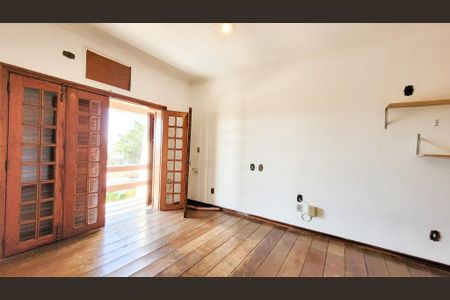 Casa à venda com 498m², 4 quartos e 4 vagas Casa à venda com 498m², 4 quartos e 4 vagasSuite 1