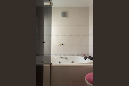 Casa à venda com 145m², 2 quartos e 2 vagasBanheiro da Suíte 