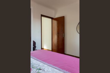 Casa à venda com 145m², 2 quartos e 2 vagasQuarto 