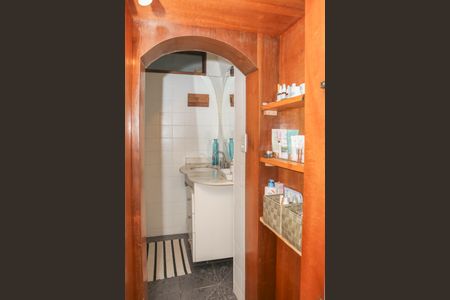 Apartamento à venda com 119m², 2 quartos e 1 vaga Apartamento à venda com 119m², 2 quartos e 1 vagaBanheiro da Suíte 1