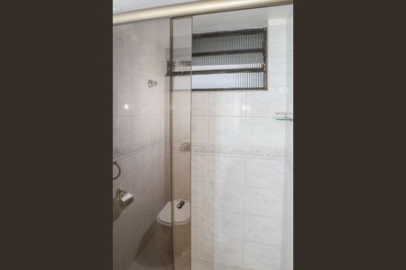 Apartamento à venda com 119m², 2 quartos e 1 vaga Apartamento à venda com 119m², 2 quartos e 1 vagaBanheiro da Suíte 2