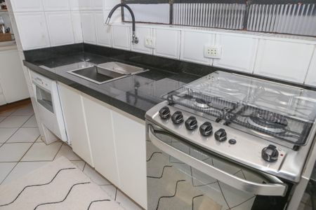 Apartamento à venda com 119m², 2 quartos e 1 vaga Apartamento à venda com 119m², 2 quartos e 1 vagaCozinha
