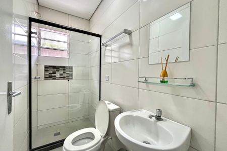 Banheiro de apartamento para alugar com 1 quarto, 35m² em Vila Monte Alegre, São Paulo