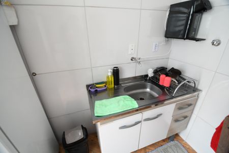 Casa à venda com 367m², 9 quartos e 6 vagasCasa Fundos 1 - Cozinha