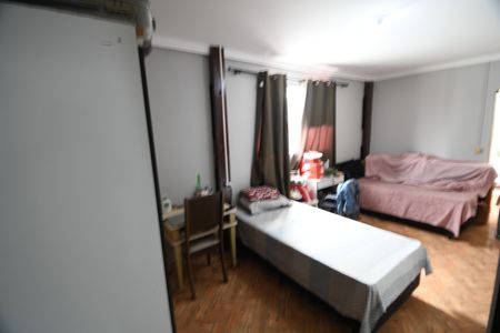 Casa à venda com 367m², 9 quartos e 6 vagasCasa Fundos 1 - Dormitório