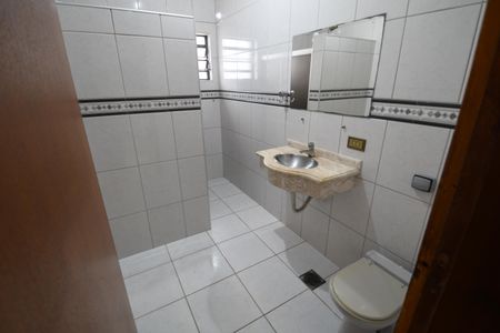 Casa à venda com 367m², 9 quartos e 6 vagasBanheiro Social