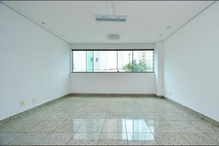 Sala  de apartamento para alugar com 3 quartos, 130m² em Savassi, Belo Horizonte