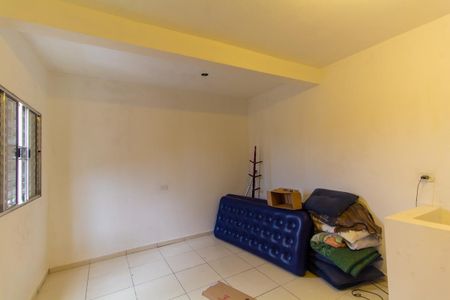 Casa à venda com 80m², 2 quartos e 1 vaga Casa à venda com 80m², 2 quartos e 1 vagaEdícula - Quarto