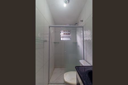 Casa à venda com 80m², 2 quartos e 1 vaga Casa à venda com 80m², 2 quartos e 1 vagaBanheiro