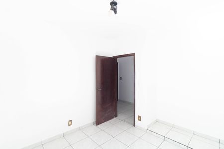 Casa à venda com 250m², 4 quartos e 2 vagas Casa à venda com 250m², 4 quartos e 2 vagasQuarto 01