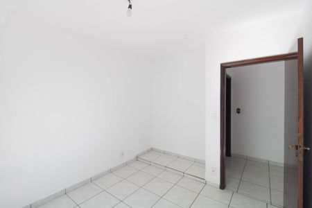 Casa à venda com 250m², 4 quartos e 2 vagas Casa à venda com 250m², 4 quartos e 2 vagasQuarto 02