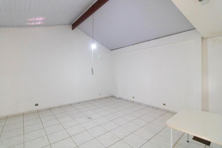 Casa à venda com 250m², 4 quartos e 2 vagas Casa à venda com 250m², 4 quartos e 2 vagasSala
