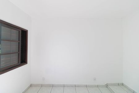 Casa à venda com 250m², 4 quartos e 2 vagas Casa à venda com 250m², 4 quartos e 2 vagasQuarto 02