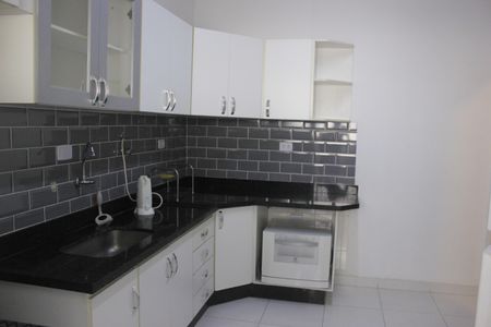 Apartamento para alugar com 75m², 2 quartos e 1 vagaCozinha