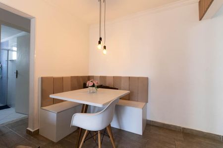 Apartamento para alugar com 55m², 2 quartos e 1 vagaSala