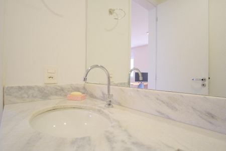 Apartamento à venda com 34m², 1 quarto e sem vagaBanheiro