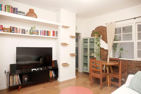 Sala de apartamento à venda com 2 quartos, 63m² em Centro Histórico, Porto Alegre