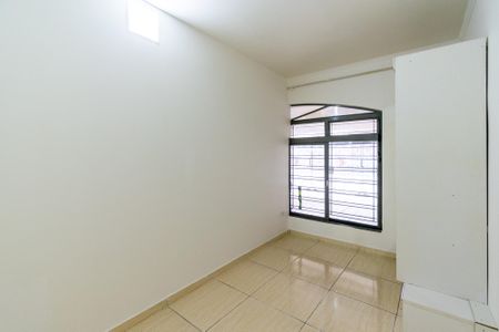Quarto 1 de casa para alugar com 2 quartos, 55m² em Jardim Jabaquara, São Paulo