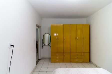 Casa à venda com 129m², 2 quartos e 2 vagas Casa à venda com 129m², 2 quartos e 2 vagasQuarto 2 - Suíte