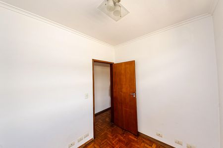 Casa à venda com 240m², 3 quartos e 3 vagas Casa à venda com 240m², 3 quartos e 3 vagasQuarto 1