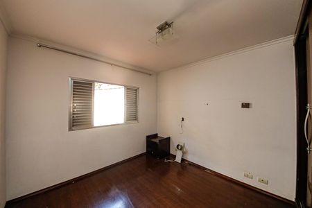 Suíte de casa para alugar com 3 quartos, 240m² em Jardim Avelino, São Paulo