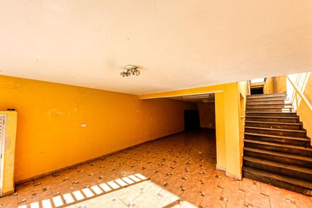 Casa à venda com 240m², 3 quartos e 3 vagas Casa à venda com 240m², 3 quartos e 3 vagasGaragem