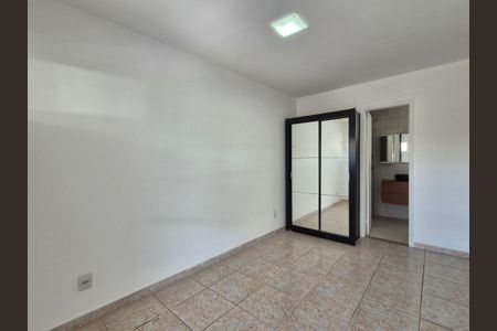 Apartamento à venda com 95m², 2 quartos e 1 vagaSuíte
