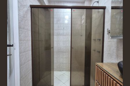 Apartamento à venda com 95m², 2 quartos e 1 vagaBanheiro suite