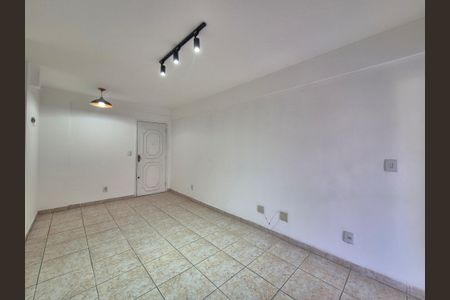 Apartamento à venda com 95m², 2 quartos e 1 vagaSala