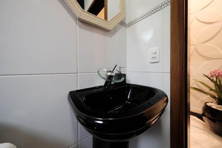 Casa à venda com 180m², 4 quartos e 4 vagasLavabo