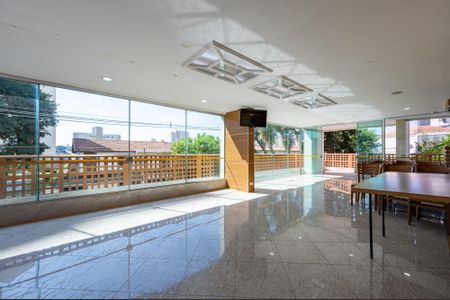 Apartamento à venda com 110m², 2 quartos e 2 vagas Apartamento à venda com 110m², 2 quartos e 2 vagasÁrea comum - Salão de festas