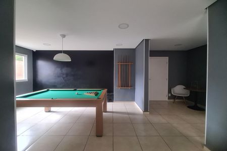 Apartamento para alugar com 35m², 2 quartos e 1 vaga Apartamento para alugar com 35m², 2 quartos e 1 vagaÁrea comum - Jogos
