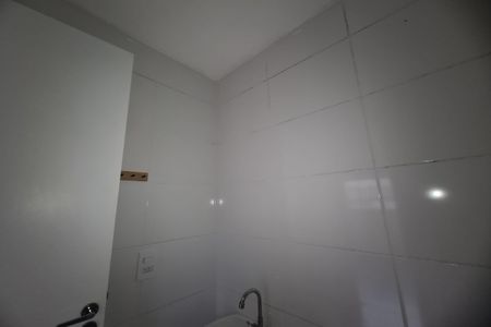 Apartamento para alugar com 35m², 2 quartos e 1 vaga Apartamento para alugar com 35m², 2 quartos e 1 vagaBanheiro