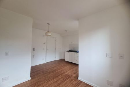 Apartamento para alugar com 35m², 2 quartos e 1 vaga Apartamento para alugar com 35m², 2 quartos e 1 vagaSala