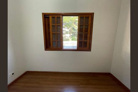 Casa à venda com 135m², 3 quartos e 4 vagas Casa à venda com 135m², 3 quartos e 4 vagasQuarto 2