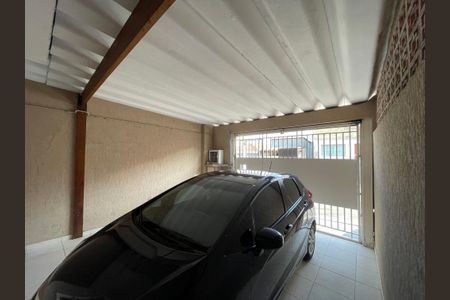 Casa à venda com 135m², 3 quartos e 4 vagas Casa à venda com 135m², 3 quartos e 4 vagasGaragem