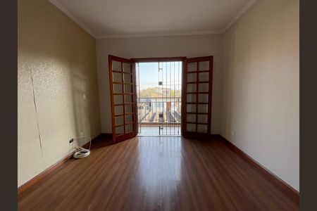 Casa à venda com 135m², 3 quartos e 4 vagas Casa à venda com 135m², 3 quartos e 4 vagasSuíte