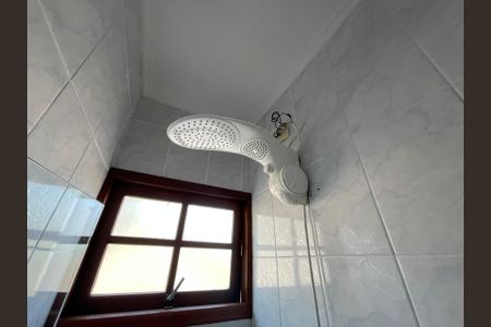Casa à venda com 135m², 3 quartos e 4 vagas Casa à venda com 135m², 3 quartos e 4 vagasBanheiro da Suíte