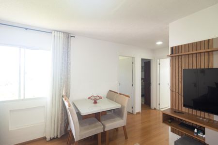 Sala de apartamento para alugar com 2 quartos, 47m² em Campo Grande, Rio de Janeiro
