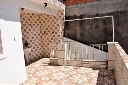 Casa à venda com 154m², 4 quartos e 2 vagas Casa à venda com 154m², 4 quartos e 2 vagasÁrea comum
