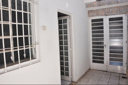Casa à venda com 154m², 4 quartos e 2 vagas Casa à venda com 154m², 4 quartos e 2 vagasÁrea comum