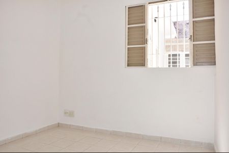 Casa à venda com 154m², 4 quartos e 2 vagas Casa à venda com 154m², 4 quartos e 2 vagasQuarto 2