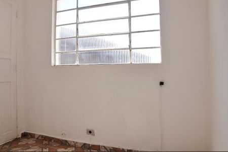 Casa à venda com 154m², 4 quartos e 2 vagas Casa à venda com 154m², 4 quartos e 2 vagasEdícola