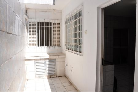 Casa à venda com 154m², 4 quartos e 2 vagas Casa à venda com 154m², 4 quartos e 2 vagasÁrea comum