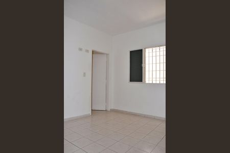 Casa à venda com 154m², 4 quartos e 2 vagas Casa à venda com 154m², 4 quartos e 2 vagasQuarto 1